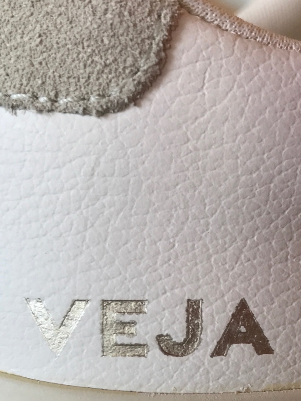VEJA RECIFE VELCRO STRAPS CHROME FREE LEATHER WHITE NATURAL - Picture 14 of 16